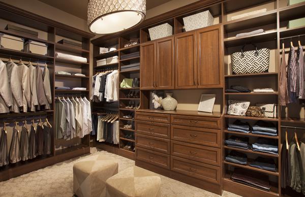 Coco Walk In Closet Crown Moulding Hutch Doors Drawers