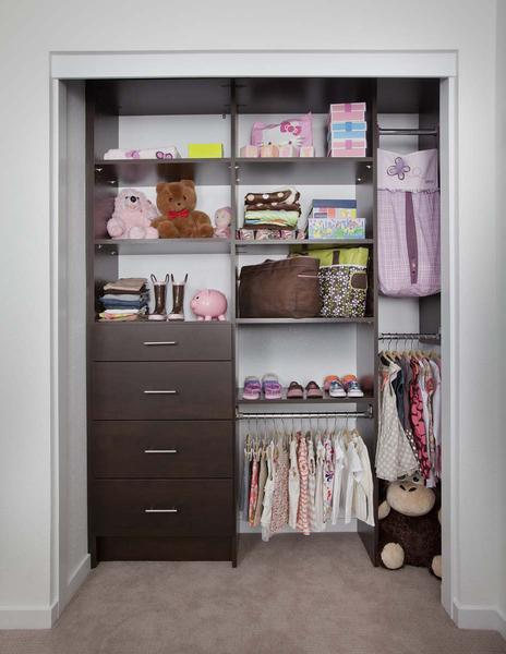 Modern Reach In Closet Kids - Dream Space Custom Cabinetry